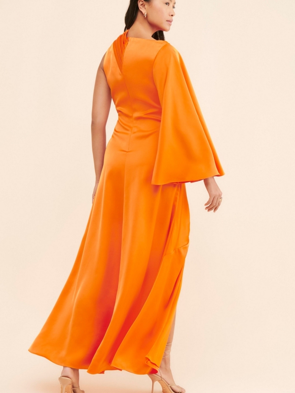 HALSTON Keiana Gown In Satin - Picture 5 of 16